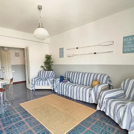 Le Maree Primavera Apartment